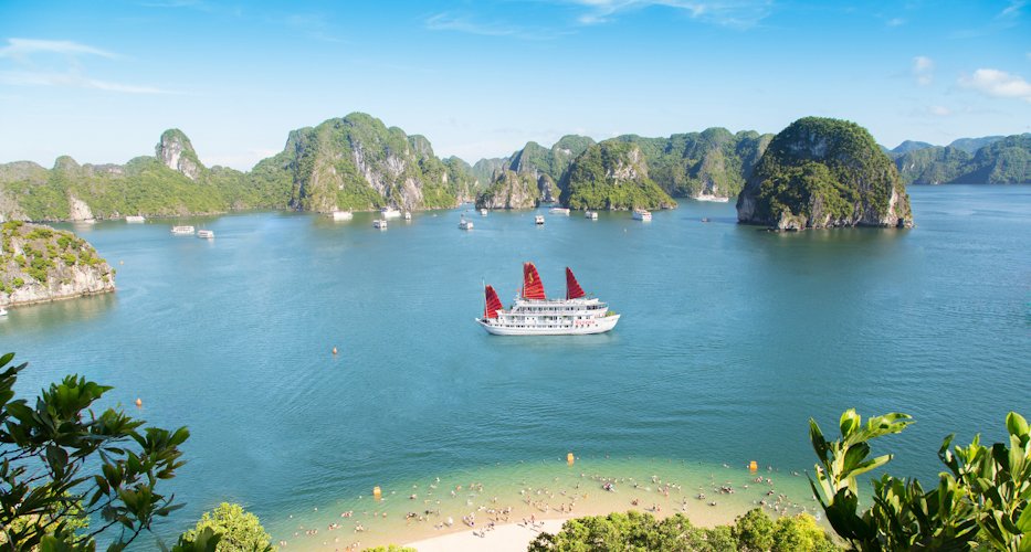plage baie d'Halong