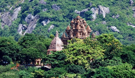 La tour Ponagar Cham de Nha Trang