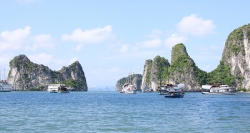 Baie de Bai Tu Long