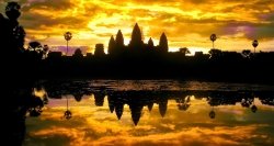 Lever du soleil à Angkor Wat