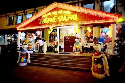 Le théâtre des marionnettes sur l’eau à Saigon
