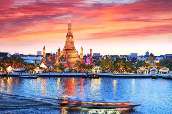 Détente à Bangkok – Croisière sur le fleuve de Chao Praya