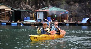 Kayak en Baie d'Halong