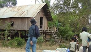 Maison longue au village Buon Don à Buon Ma Thuot