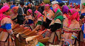 Marché hebdomadaire de Bac Ha