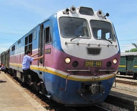 Train Hanoi - Dong Hoi