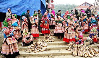 marché de Bac Ha