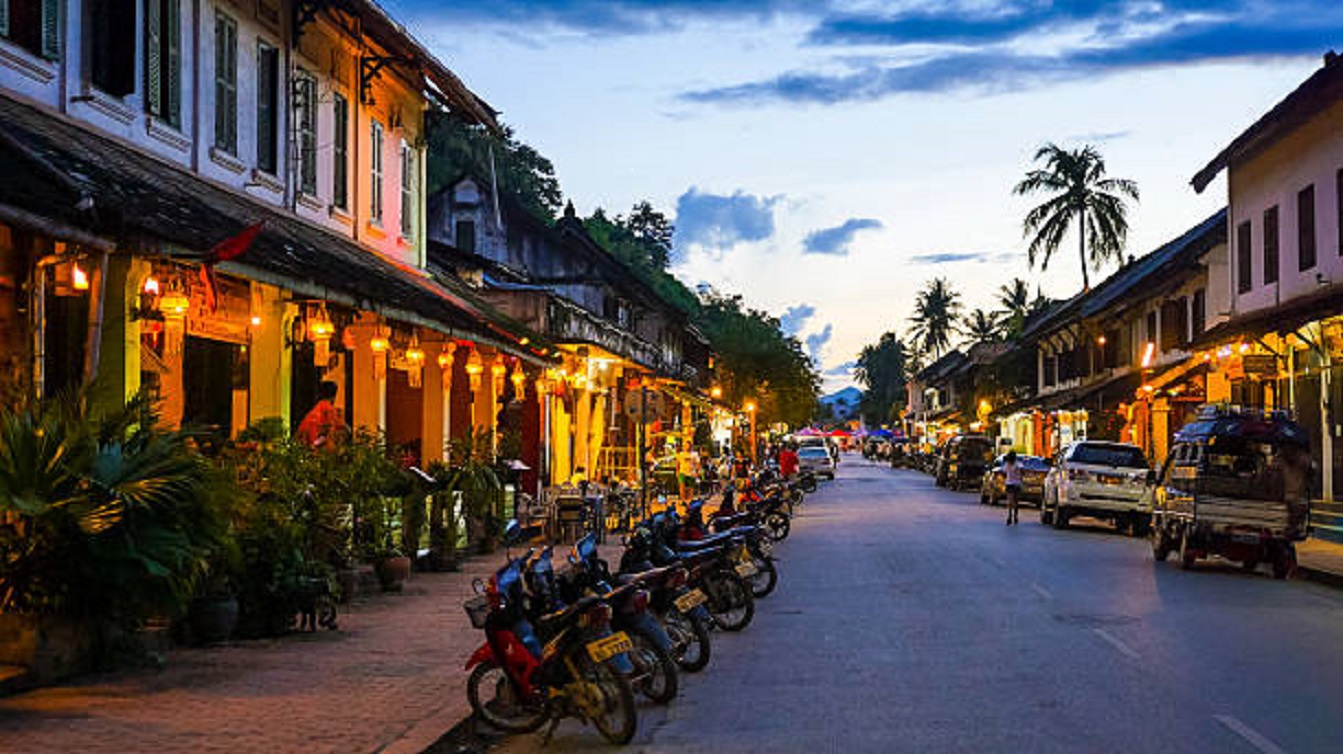 Luang Prabang en soirée 