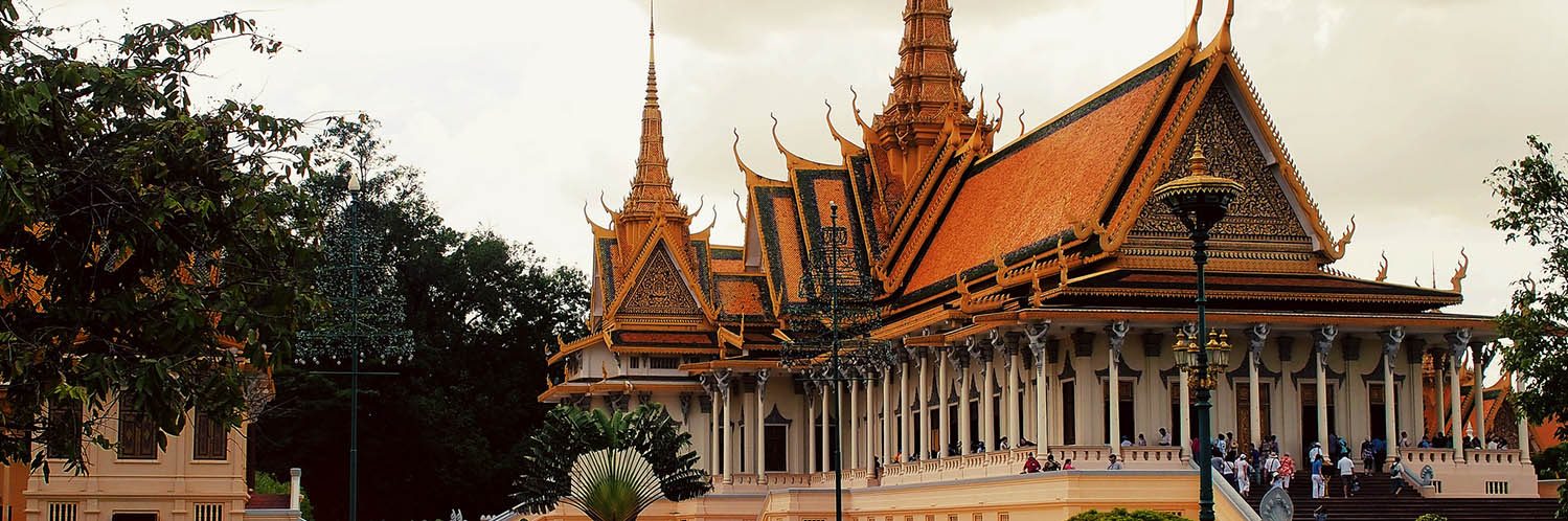 Le palais royal de Phnom Penh devient une destination attirante pour tous les visiteurs au Cambodge