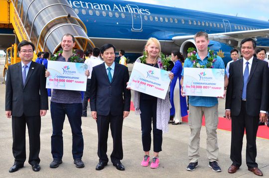 bienvenue le 10 millionnieme touriste au vietnam