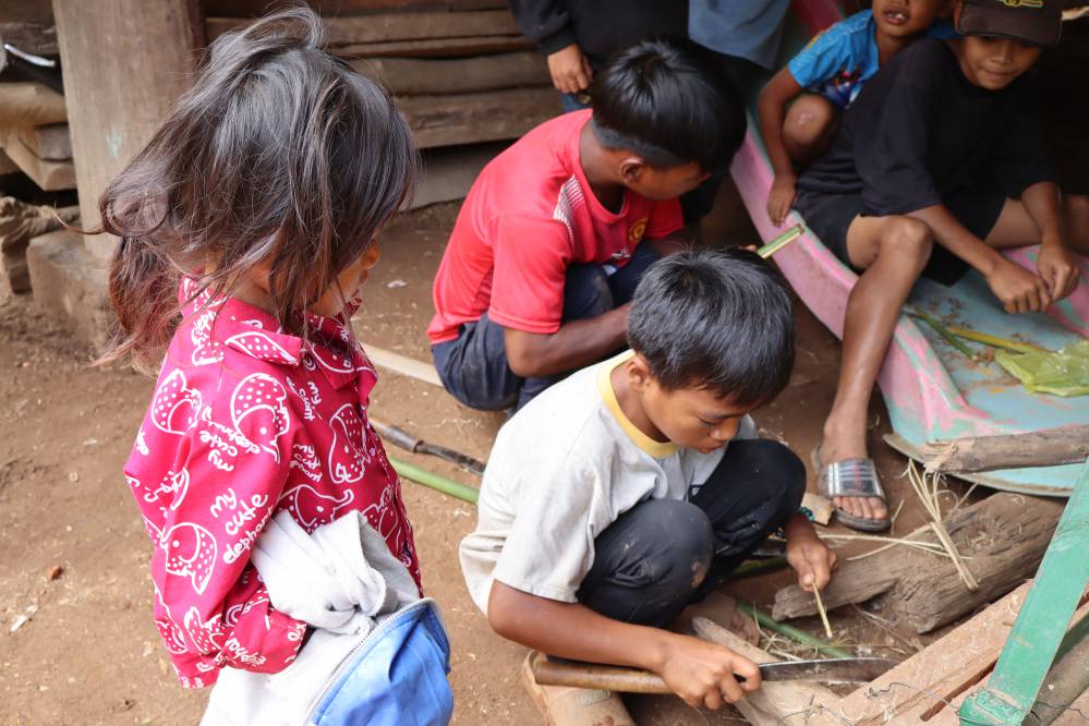 jeu des enfants à kon klor