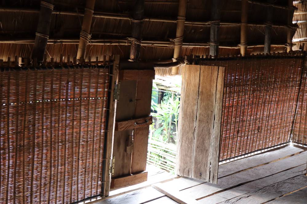 maison rong petit porte