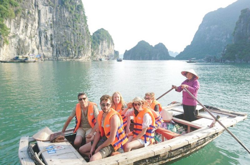baie halong bateau