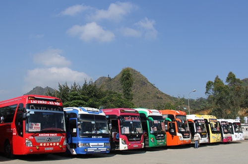 Les Bus Hanoi- Lai Chau qui passe par Mu Cang Chai