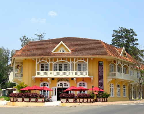 Le café de la poste