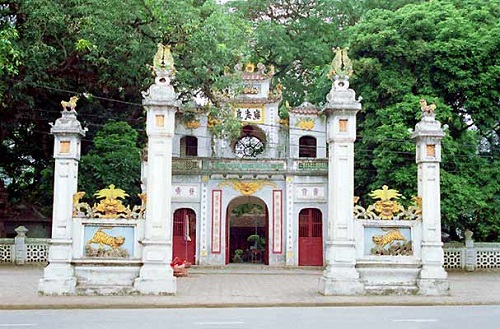 Le temple Quan Thanh