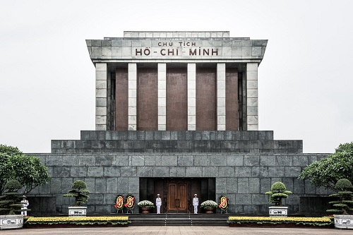 Le mausolée de Ho Chi Minh 