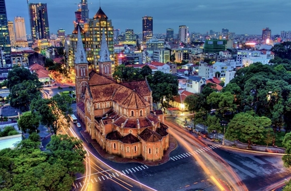 saigon ville en nuit